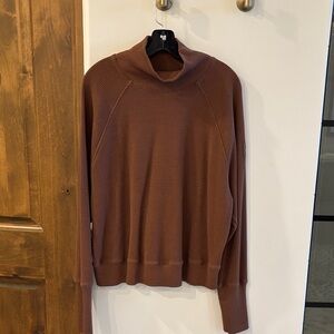 Alo Sweatshirt